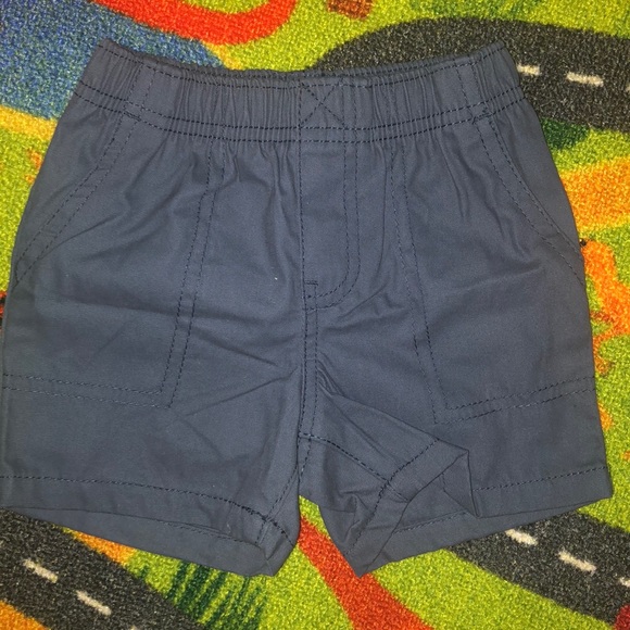 18mo new Carter’s short set( lil boy) - Picture 4 of 4